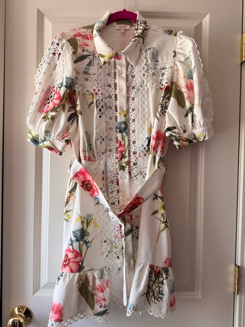 Floral Lace-Trim Button-Front Dress - White with Pink & Green